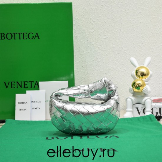 BOTTEGA VENETA Jodie Super Mini 17 Silver Style: 6699-0# Size: 17x16x6.5cm Full Leather