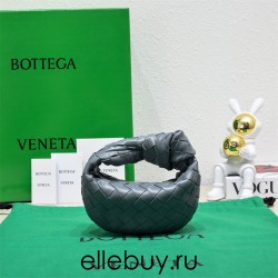 BOTTEGA VENETA Jodie Super Mini 17 Deep Blue Style: 6699-0# Size: 17x16x6.5cm Full Leather