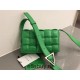 BOTTEGA VENETA Cassette 19 Medium Green 19x12x5cm Full Leather