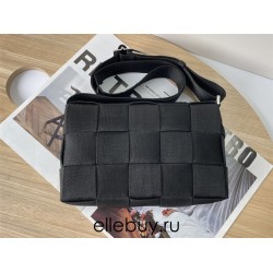 BOTTEGA VENETA Cassette 25 Medium New Black 25x15x5cm Full Leather