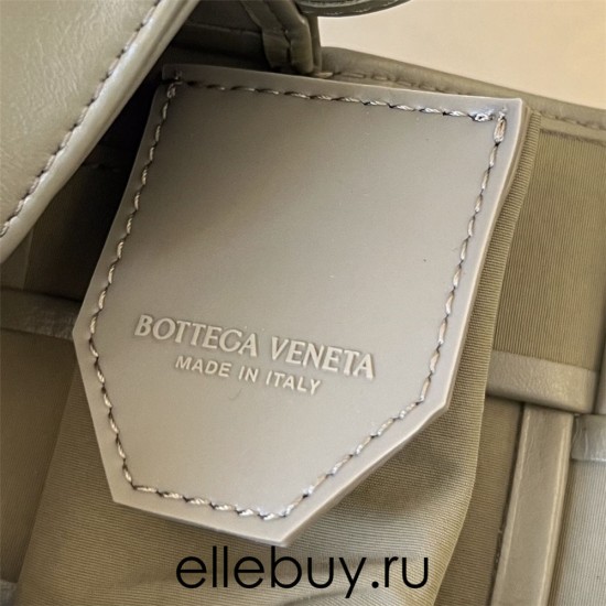 BOTTEGA VENETA Cassette Mini 12 Gray 12x8x4cm Full Leather