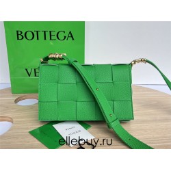 BOTTEGA VENETA Cassette 23 Medium Green with Metal 23x15x5cm Full Leather