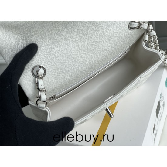 Chanel Classic Flap bag Mini 20 White with silver hardware, Caviar leather, Hass Factory leather, seamless.