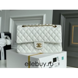 Chanel Classic Flap bag Medium 25 White with gold hardware, Caviar leather, Hass Factory leather, seamless.