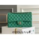 Chanel Classic Flap bag Medium 25 Green with champagne gold hardware, Caviar leather, Hass Factory leather, seamless.