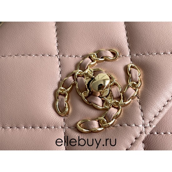 Chanel 23S Trendy CC in medium size 25, light pink, lambskin, light gold-tone hardware, Hass Factory leather, 17x25x12cm