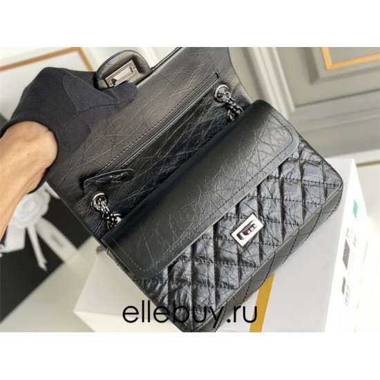 Chanel Classic Flap Bag in 2.55 Diamond Pattern So Black, Medium 24, All Black, Lambskin Leather, Padded Leather, Hass Factory Leather, Dimensions: 24x16x8cm.