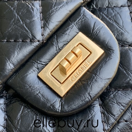 Chanel Classic Flap Bag in 2.55 Diamond Pattern So Black, Small 20, Black, Gold Hardware, Lambskin Leather, Padded Leather, Hass Factory Leather, Dimensions: 20x16x6cm.