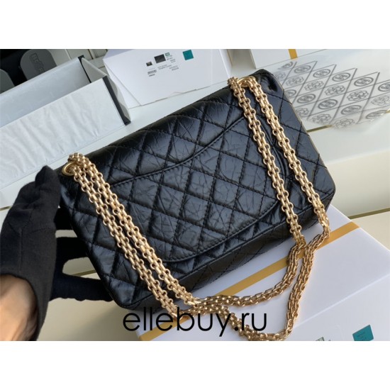 Chanel Classic Flap Bag in 2.55 Diamond Pattern So Black, Medium 24, Black, Gold Hardware, Lambskin Leather, Padded Leather, Hass Factory Leather, Dimensions: 24x16x8cm.