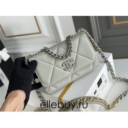 Chanel 19 WOC (Wallet on Chain) in Lambskin Leather, Gray, Silver Hardware, Hass Factory Leather, Dimensions: 20x18x9cm.