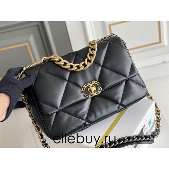 Chanel 2021-2022 Chanel 19 Bag, Medium 30, Lambskin Leather, Black, Gold Hardware, Hass Factory Leather, Dimensions: 20x30x10cm.