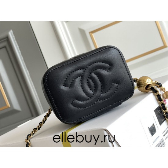 Chanel Vanity Case with Lipstick Holder, Gold Hardware, Gold Ball, Black with Gold Hardware, Mini 11, Lambskin Leather, Hass Factory Leather, Dimensions: 9x11x7cm.