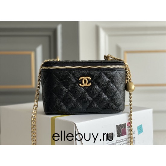 Chanel Vanity Case with Lipstick Holder, Gold Hardware, Heart-Shaped, Gold Ball, Black with Gold Hardware, Mini 11, Lambskin Leather, Hass Factory Leather, Dimensions: 9x17x7cm.