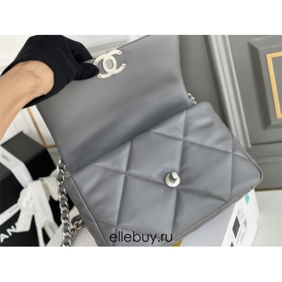 Chanel 19 Bag 22S in Gray with Silver Hardware, Small 26, Lambskin Leather, Hass Factory Leather, 26x16x9cm.