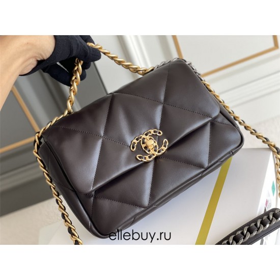 Chanel 19 Bag in Deep Burgundy with Gold Hardware, Small 26, Lambskin Leather, Hass Factory Leather, 26x16x9cm.