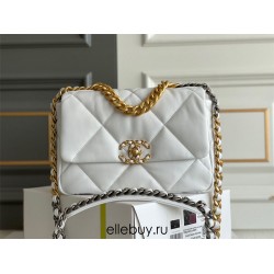 Chanel 19 Bag in White with Gold Hardware, Small 26, Lambskin Leather, Hass Factory Leather, 26x16x9cm.