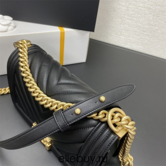 Chanel Le Boy Bag 67086, Medium 25, Calfskin Leather, Vertical Quilted, Black with Gold Hardware, 25cm.