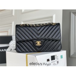 Chanel Classic Flap Bag in Medium 25, Black with Gold Hardware, Lambskin Leather, Hass Factory Leather, 25x16x7cm.