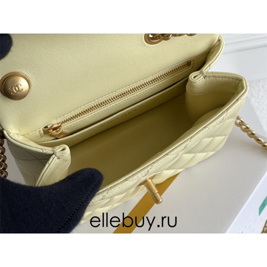 Chanel Classic Flap bag Mini 17 Light Yellow Gold Hardware Camellia Clasp Lambskin Hass Factory leather 14x17x8cm