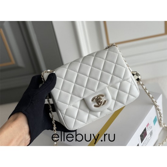 Chanel 23C Classic Flap bag Mini 18 Black and White Checkered Gold Ball White Champagne Gold Hardware Lambskin Hass Factory leather 13x18x7cm