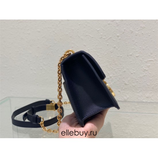 Dior 30 Montaigne East-West Small 21.5 Black Smooth Calfskin Small Style Model: 9011S Size: 21.5 x 12 x 6 cm