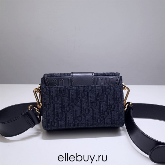 Dior 30 Montaigne MiniBox 17.5 Classic Black Oblique Full Leather Shoulder Strap Size: 17.5x11.5x5cm Model: 9008S