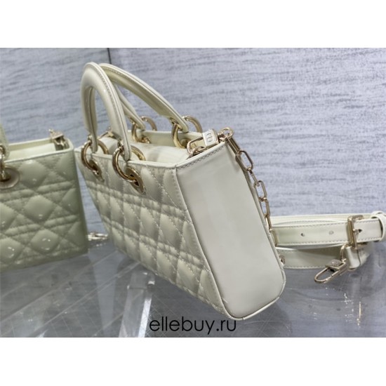 Lady Dior Dioramour Bag, paint leather Medium 26, White with Gold Hardware, Size: 26x6x14cm