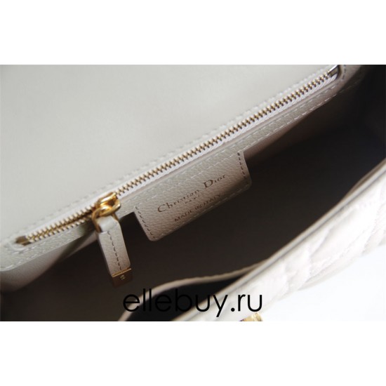 Dior Caro Chain Bag, Apricot, Gold Hardware, Calfskin, Small 20, Size: 20x12x7cm