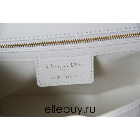 Dior Caro Chain Bag, White, Gold Hardware, Calfskin, Medium 25, Size: 25.5x15.5x8cm