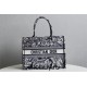 Dior Book Tote, Classic Zoo Oblique Embroidery, Medium 36, Size: 36x27x16cm