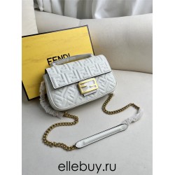 Fendi Baguette Medium 24 Chain White All Leather Gold Buckle 24x14.5x7cm 7001