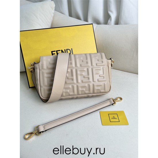 Fendi Baguette Medium 27 Chain Light Apricot All Leather Gold Hardware 27x15x6cm 211