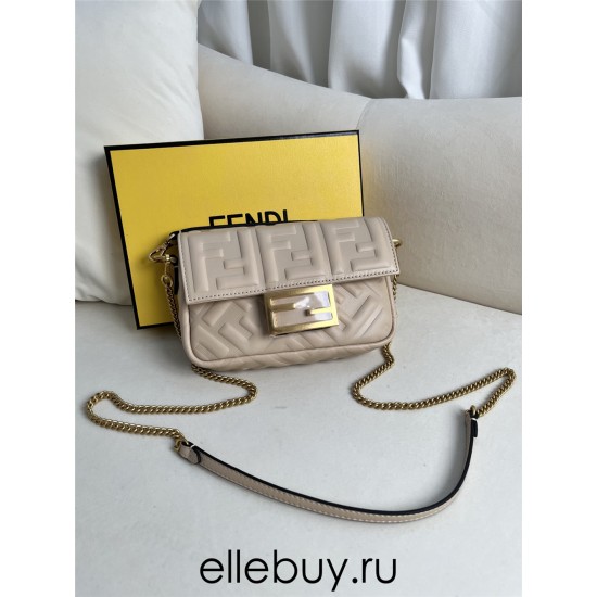 Fendi Baguette Mini 19 Chain Apricot All Leather Gold Buckle 19x11.5x4cm