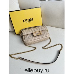 Fendi Baguette Mini 19 Chain Apricot All Leather Gold Buckle 19x11.5x4cm