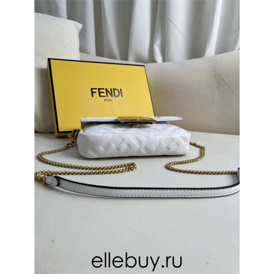 Fendi Baguette Mini 19 Chain White All Leather Gold Buckle 19x11.5x4cm