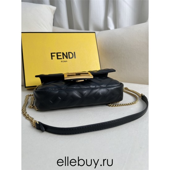 Fendi Baguette Mini 19 Chain Black All Leather Gold Buckle 19x11.5x4cm