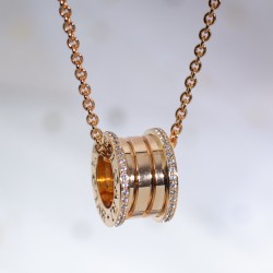 Bvlgari B.ZERO1 Necklace Spring Rose gold with side diamonds (Only 1 pcs for each customer)