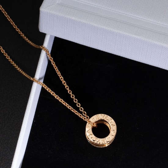 Bvlgari B.ZERO1 Necklace Spring Rose gold with side diamonds (Only 1 pcs for each customer)