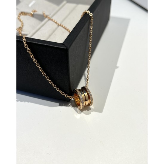 Bvlgari B.ZERO1 Necklace spring gold with side diamonds (Only 1 pcs for each customer)