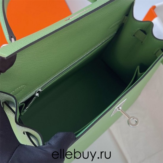 Hermes Hermès Kelly 25cm Epsom 3I Avocado Green Waxed Thread Silver Hardware Hand-Stitched