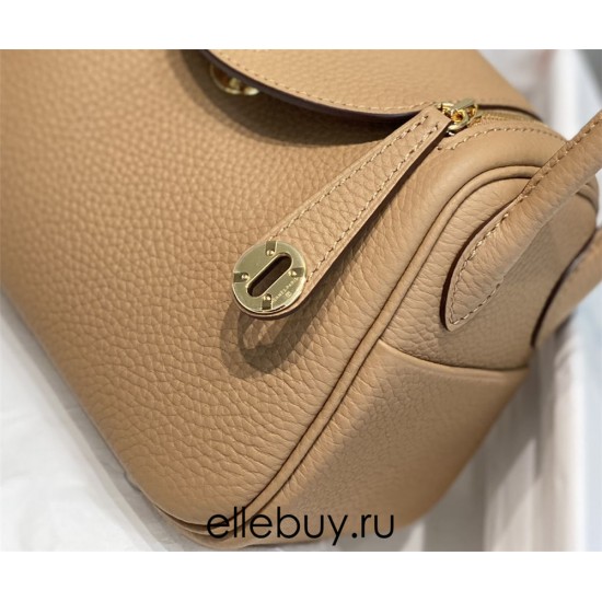 Hermes Hermès Mini Lindy 19 Togo Milk Tea Brown Size: 19.5cm Width 12.5cm Silver Hardware Hand-Stitched