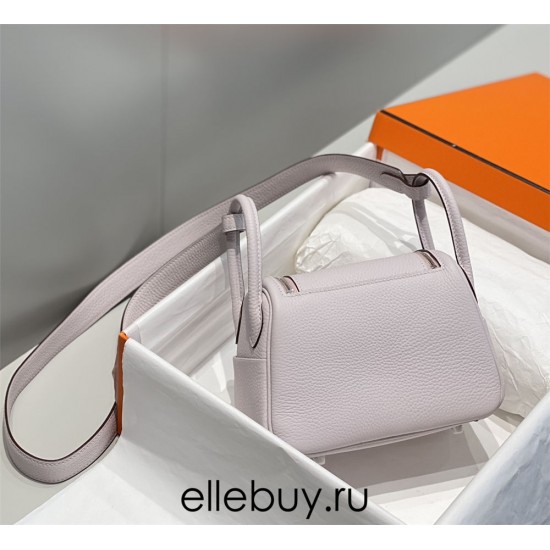 Hermes Hermès Mini Lindy 19 Togo Dreamy Purple Size: 19.5cm Width 12.5cm Silver Hardware Hand-Stitched