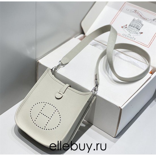 Hermes Hermès Evelyne 18 Togo Light Grey Silver Hardware Hand-Stitched