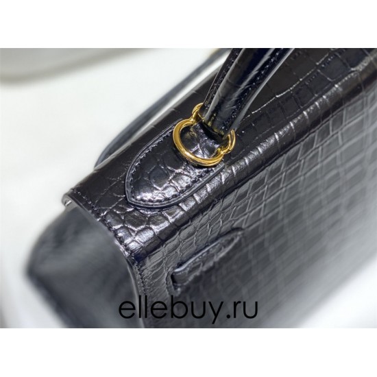 Hermes Hermès Kelly 25 Crocodile Skin Pattern Lambskin Inside Black Gold Hardware Hand-Stitched