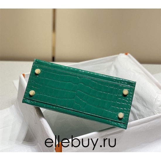 Hermes Hermès Kelly 25 Crocodile Skin Pattern Lambskin Inside Green Gold Hardware Hand-Stitched