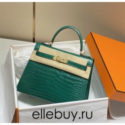 Hermes Hermès Kelly 28 Crocodile Skin Pattern Lambskin Inside Green Gold Hardware Hand-Stitched