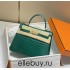 Hermes Hermès Kelly 28 Crocodile Skin Pattern Lambskin Inside Green Gold Hardware Hand-Stitched