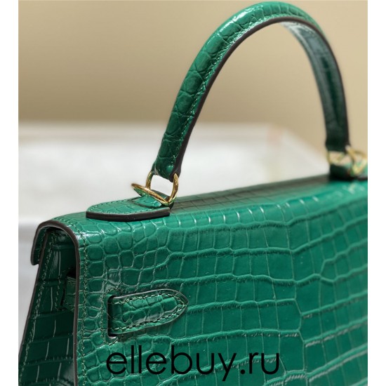 Hermes Hermès Kelly 28 Crocodile Skin Pattern Lambskin Inside Green Gold Hardware Hand-Stitched