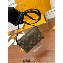 Louis Vuitton Yellow Men's Steamer Bag (M82534): Soft Monogram Taurillon Leather, Steamer-style chain, Size - 18.0x11.0x6.5cm (Length x Height x Width)