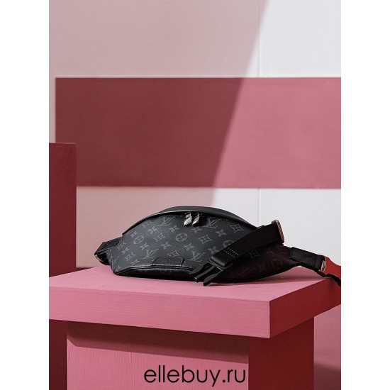 Louis Vuitton DISCOVERY Small Waist Bag (M46035) - Monogram Eclipse Black: This Discovery waist bag is made of Monogram Eclipse Black canvas, Size - 44x15x9cm